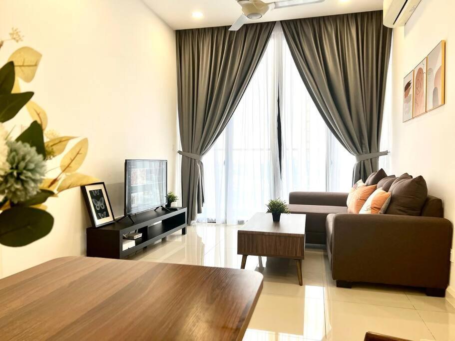 Ferienwohnung Walk To Legoland, D'Pristine Medini Nusajaya  Exterior foto