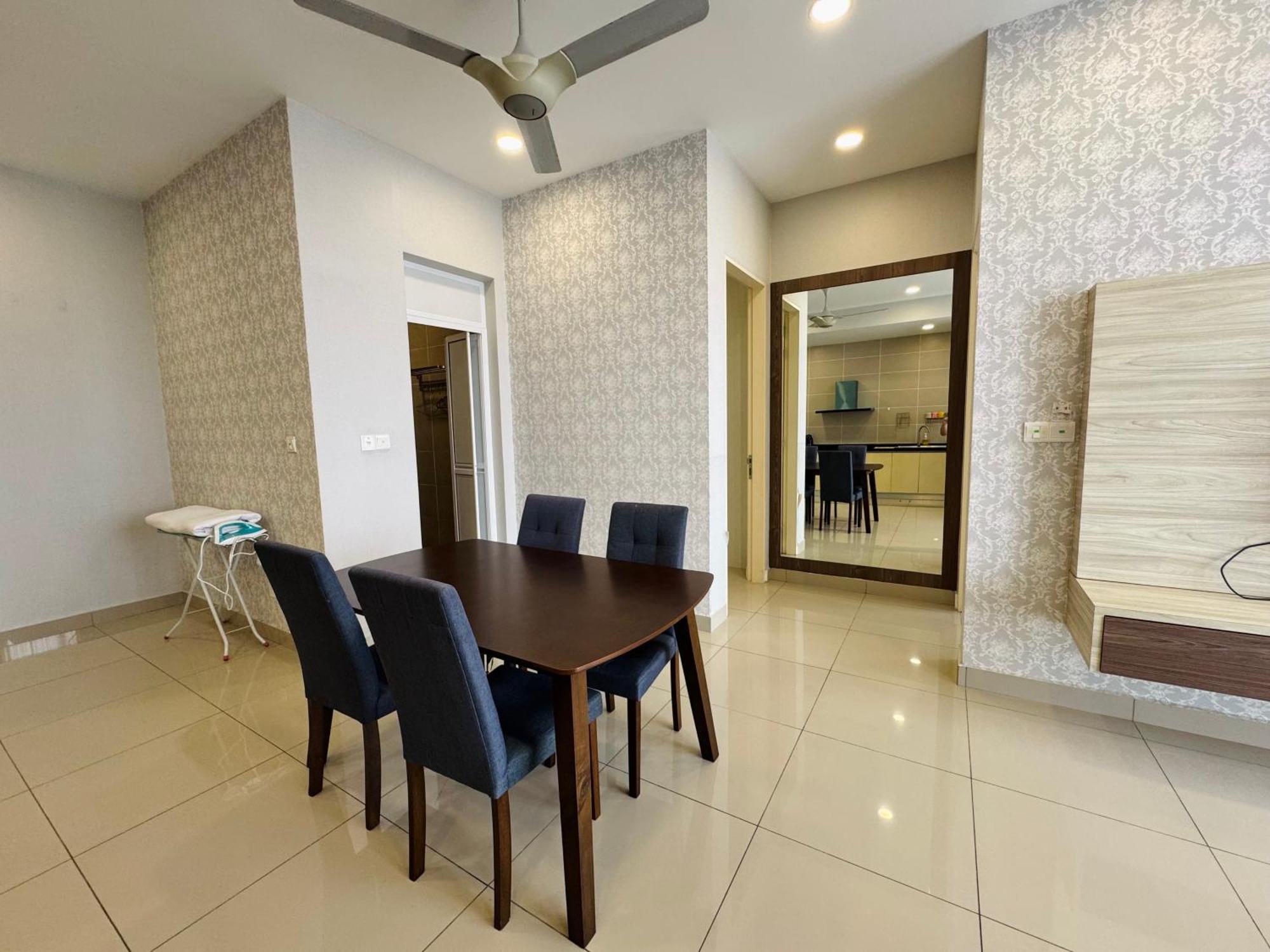 Ferienwohnung Walk To Legoland, D'Pristine Medini Nusajaya  Exterior foto